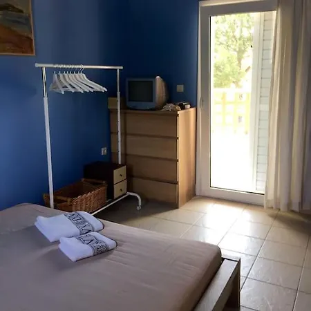 Trois Rivieres Luxurious Seaside / Sithonia Дом отдыха